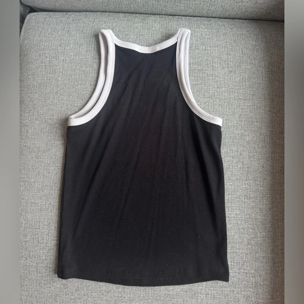 Mango Black Top with White Edging - Picture 3 of 3